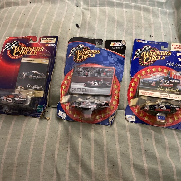 NASCAR - Picture 2 of 2